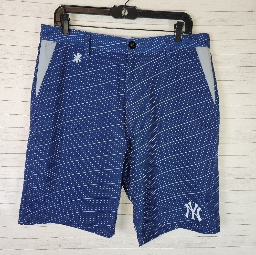 NEW YORK YANKEES LOGO PIN DOT SHORTS BY KLEW, SZ 34
